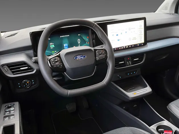 Ford E-Tourneo Courier Active