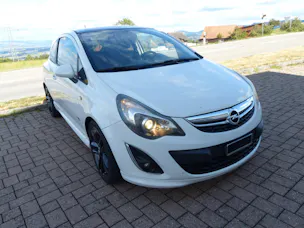 Opel Corsa 1.6 Turbo Color Edition