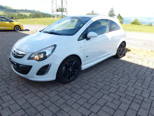 Opel Corsa 1.6 Turbo Color Edition