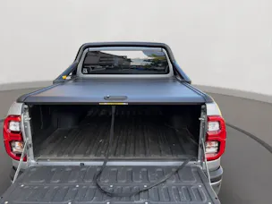 Toyota Hilux 2.8D-4D MHEV Invincible Double Cab 4x4 A
