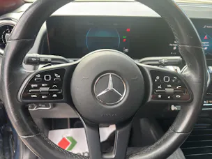 MERCEDES-BENZ GLB 200 4Matic Style 8G-Tronic