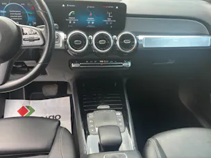 MERCEDES-BENZ GLB 200 4Matic Style 8G-Tronic