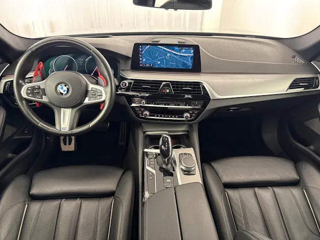 BMW 530d xDrive Touring ''Umbau im M5-Look''