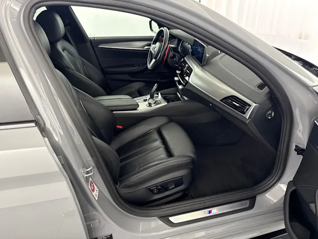 BMW 530d xDrive Touring ''Umbau im M5-Look''