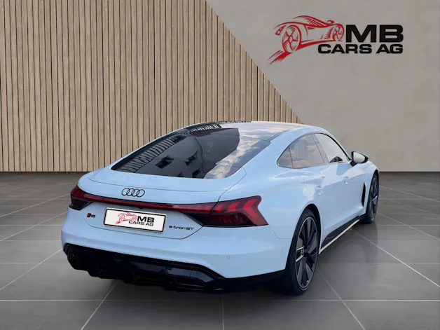 Audi RS e-tron GT quattro / Inklusive Audi Servicepacket bis 2032!!