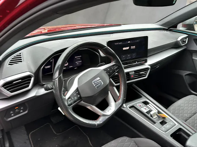 SEAT Leon ST 1.5 eTSI mHEV DSG FR