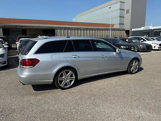 Mercedes-Benz E 250 CDI Avantgarde 4m Kombi