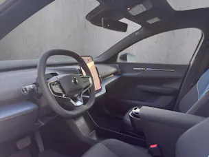 VOLVO EX30 P8 69 kWh AWD Ultra