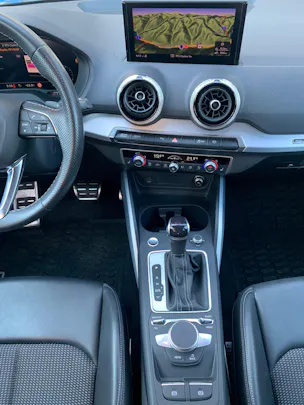 AUDI Q2 40 TFSI S line quattro S-tronic