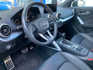 AUDI Q2 40 TFSI S line quattro S-tronic