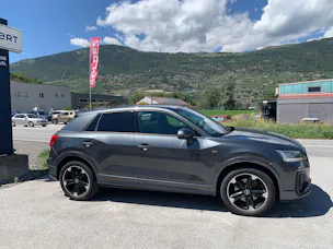 AUDI Q2 40 TFSI S line quattro S-tronic