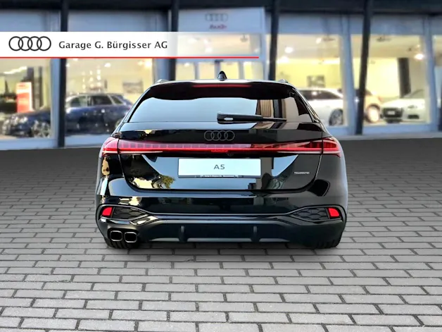 Audi A5 Avant TDI quattro 150 kW Attraction S tronic Mythosschwarz Metallic