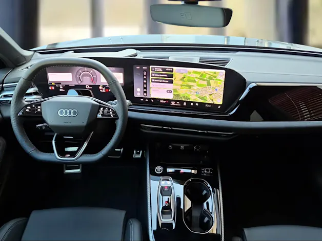 Audi A5 Avant TDI quattro 150 kW Attraction S tronic Mythosschwarz Metallic
