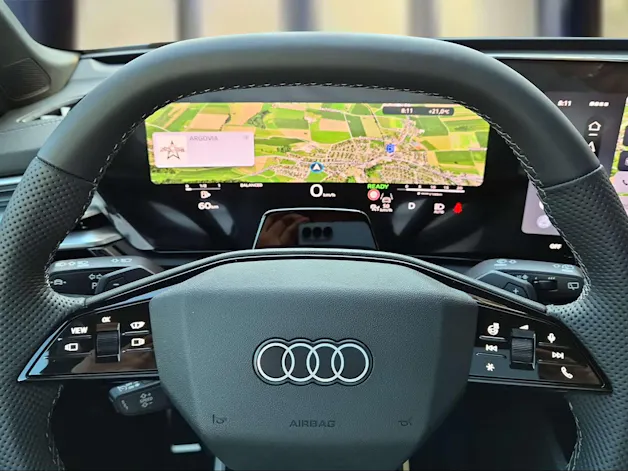 Audi A5 Avant TDI quattro 150 kW Attraction S tronic Mythosschwarz Metallic