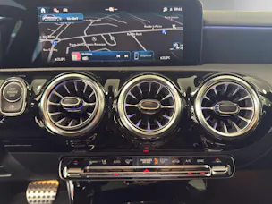 MERCEDES-BENZ A AMG 35 4Matic 8G-DCT