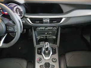 ALFA ROMEO Stelvio 2.2JTDM Veloce Q4Automatic