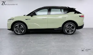 VOYAH Courage 80 kWh 4WD 435PS Mambo Green Metallic