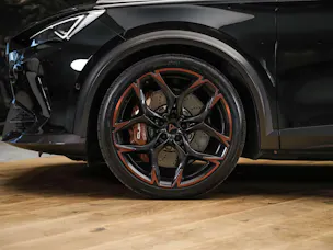 CUPRA Formentor 2.5TSI VZ5 4Drive DSG *Panorama*360° Kamera*El. Sitze*