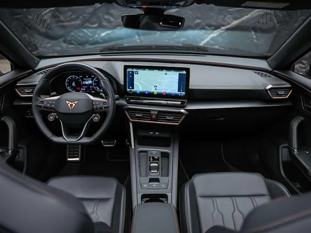 Cupra Formentor 2.5TSI VZ5 4Drive DSG *Panorama*360° Kamera*El. Sitze*