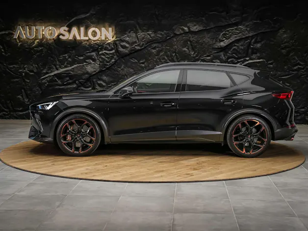 Cupra Formentor 2.5TSI VZ5 4Drive DSG *Panorama*360° Kamera*El. Sitze*