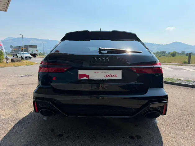 Audi RS6 Avant 4.0 TFSI V8 Performance quattro