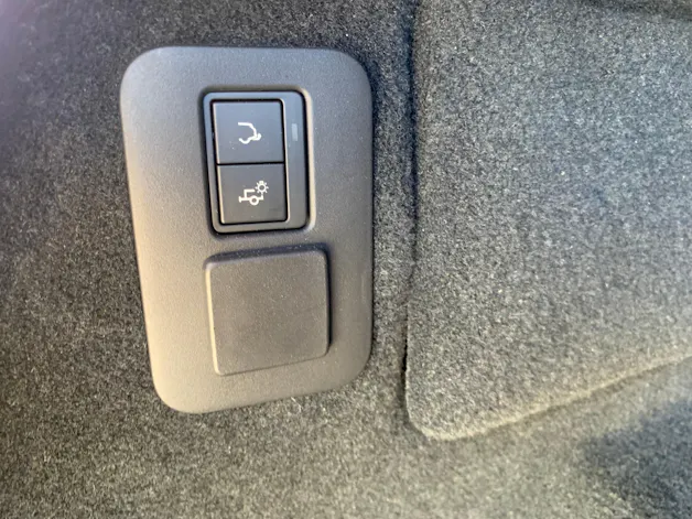 Land Rover Range Rover Evoque R-Dynamic P 300e SE AT8