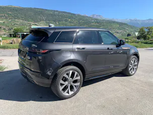 Land Rover Range Rover Evoque R-Dynamic P 300e SE AT8