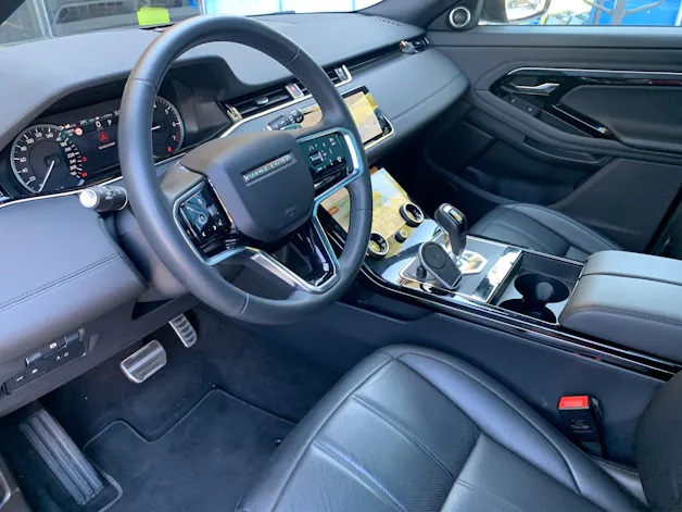 Land Rover Range Rover Evoque R-Dynamic P 300e SE AT8