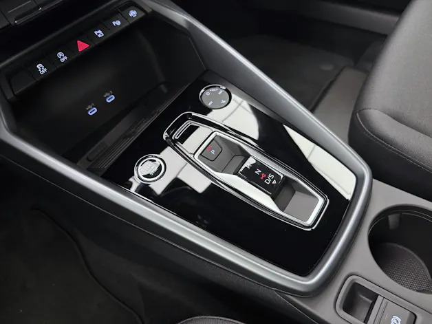 Audi A3 Sportback TFSI 110 kW Attraction S tronic