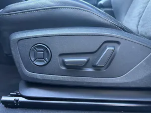 AUDI Q3 35 TFSI S line Attraction S-tronic