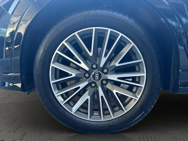 Audi Q3 35 TFSI S line Attraction S-tronic