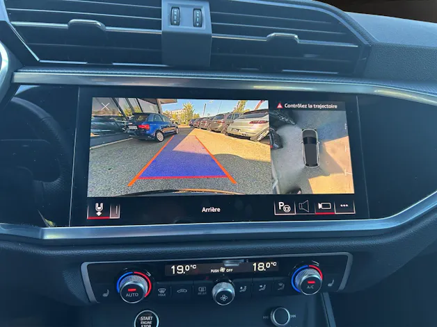 Audi Q3 35 TFSI S line Attraction S-tronic