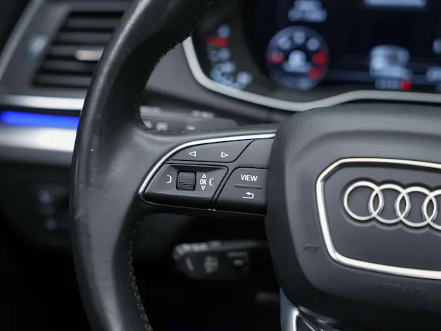 Audi Q5 2.0 TDI design quattro S-tronic *Panorama*Luftfeder*Matrix*Bang&Olufsen*