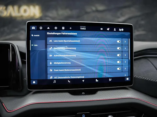 Škoda Kodiaq 2.0 TDI Sportline 4x4 *Panorama*7 Plätzer* Matrix LED*CANTON Soundsystem*
