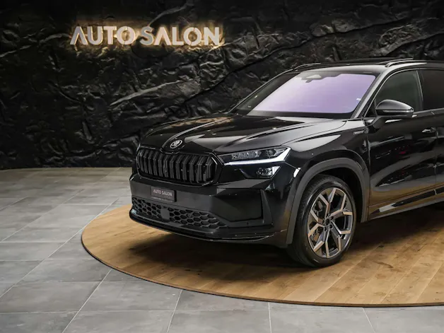 Škoda Kodiaq 2.0 TDI Sportline 4x4 *Panorama*7 Plätzer* Matrix LED*CANTON Soundsystem*