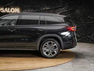 SKODA Kodiaq 2.0 TDI Sportline 4x4 *Panorama*7 Plätzer* Matrix LED*CANTON Soundsystem*