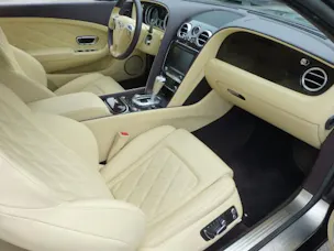 Bentley Continental GT 4.0 V8
