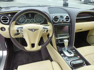 Bentley Continental GT 4.0 V8