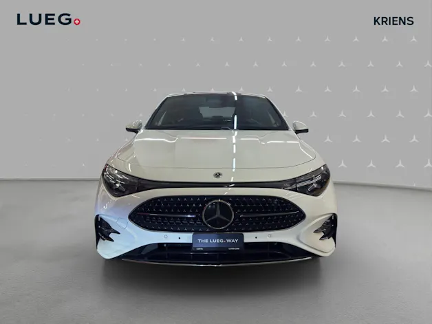 Mercedes-Benz CLA 220 4M - AMG / 360 Grad Kamera / Panorama-Dach / Sitzheizung