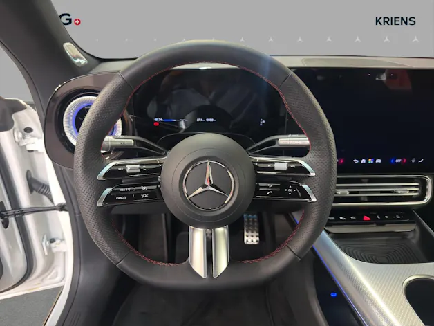 Mercedes-Benz CLA 220 4M - AMG / 360 Grad Kamera / Panorama-Dach / Sitzheizung