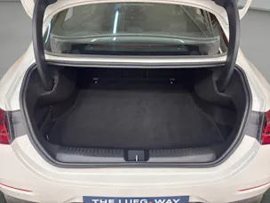 MERCEDES-BENZ CLA 220 4M - AMG / 360 Grad Kamera / Panorama-Dach / Sitzheizung