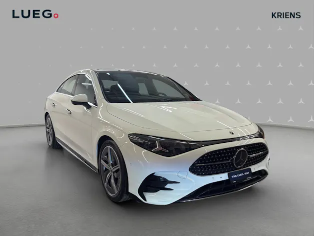 Mercedes-Benz CLA 220 4M - AMG / 360 Grad Kamera / Panorama-Dach / Sitzheizung