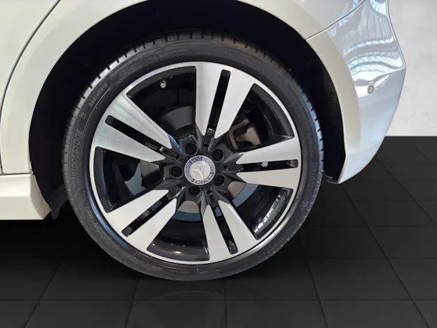 Mercedes-Benz A 220 Urban 4Matic 7G-DCT