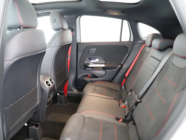 Mercedes-Benz GLA AMG 35 4Matic 8G-DCT