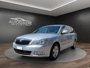 Škoda Octavia Combi 1.8 TSI Laurin & Klement DSG | CH | Alcantara-Leder | Schiebedach | Memory | Navi Columbus |