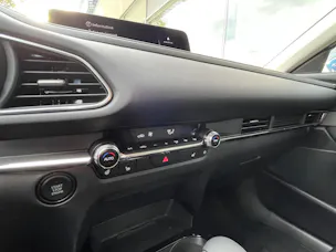 MAZDA CX-30 SKYACTIV-X 186 M Hybrid Centre Line AWD AT