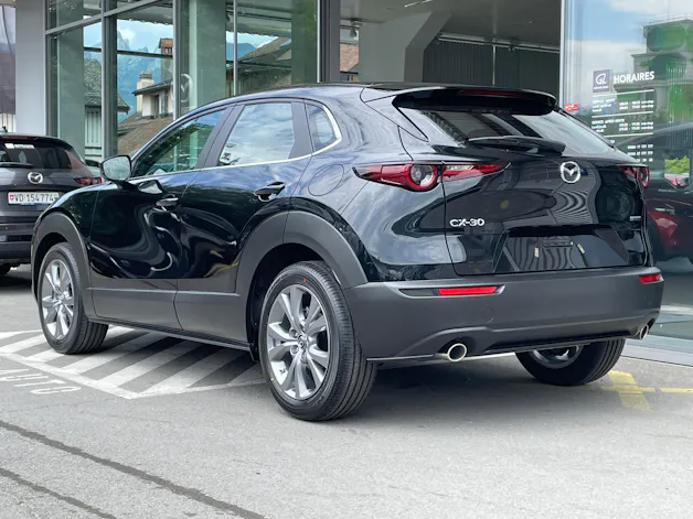 Mazda CX-30 SKYACTIV-X 186 M Hybrid Centre Line AWD AT