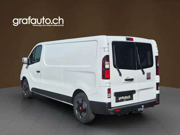 Renault Trafic Red 2.0 dCi 150 L2H1 Automat