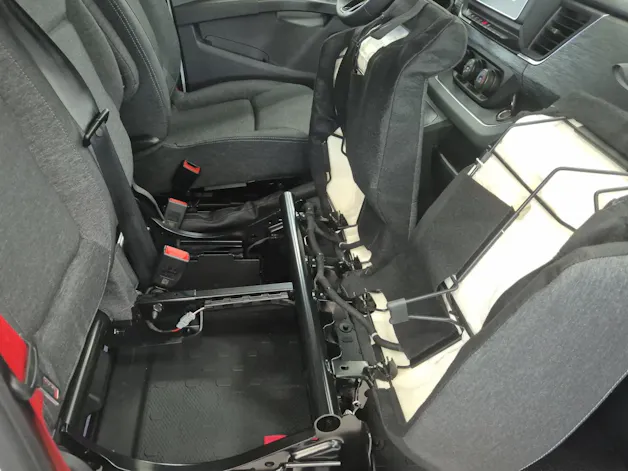 Renault Trafic Red 2.0 dCi 150 L2H1 Automat