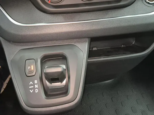 Renault Trafic Red 2.0 dCi 150 L2H1 Automat